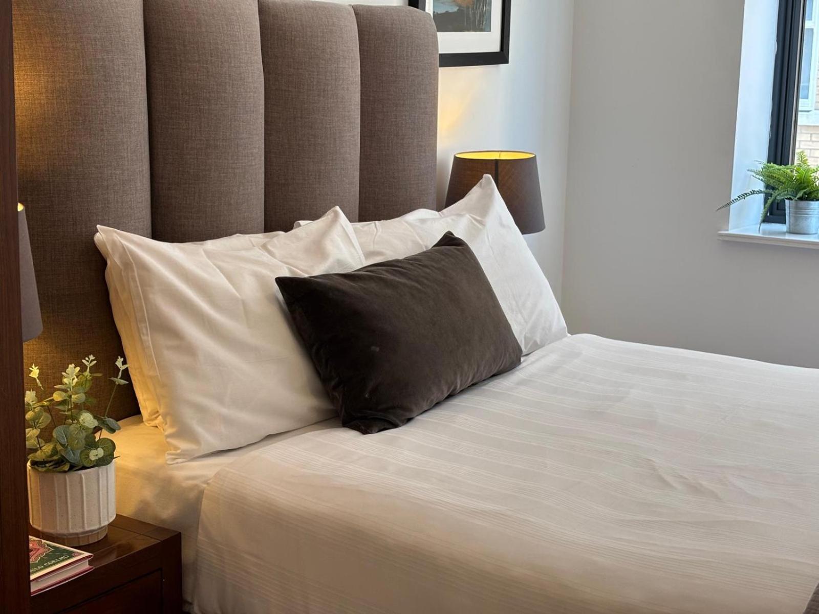 City Aldgate Apartments Londen Buitenkant foto